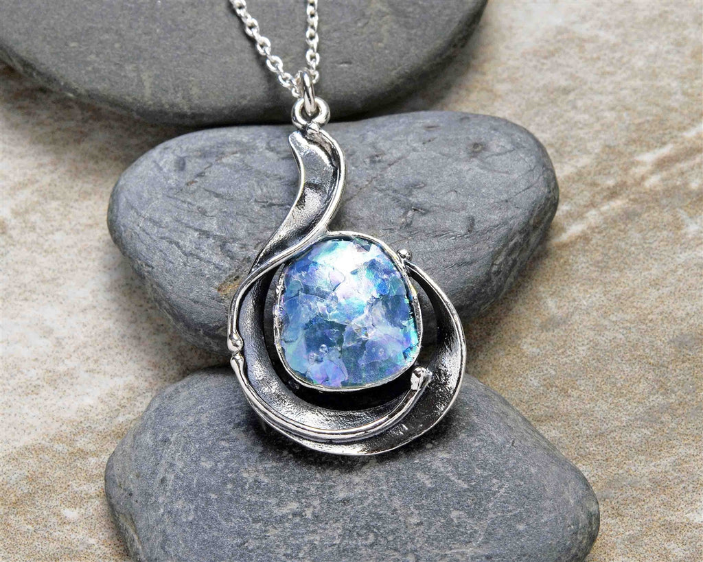 Curve Roman Glass Necklace
