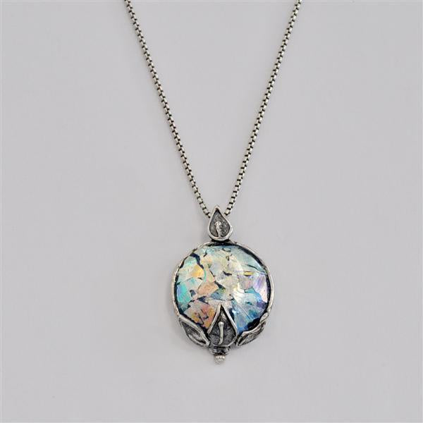 Delicate Roman Glass Necklace