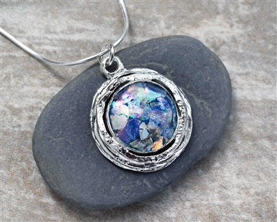Nest Roman Glass Necklace
