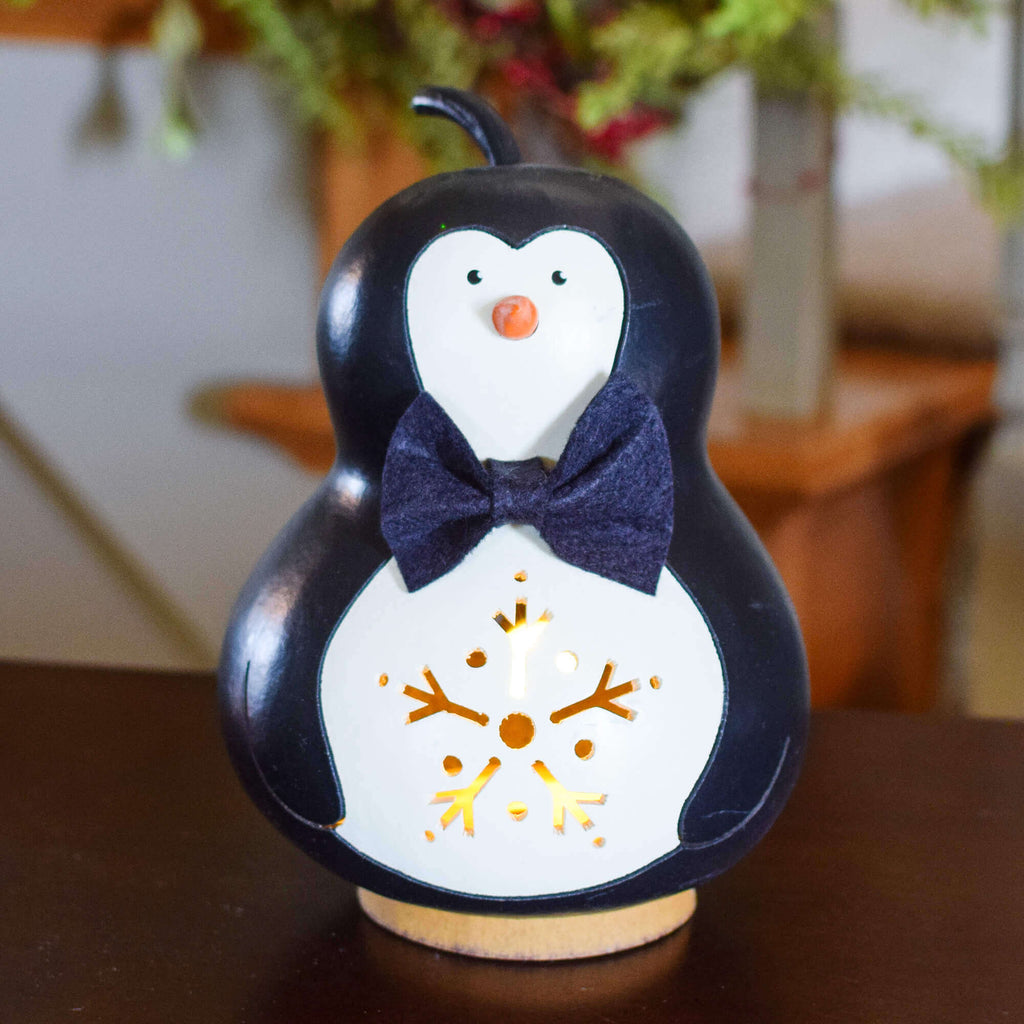 Perry the Penguin Small Lit Gourd