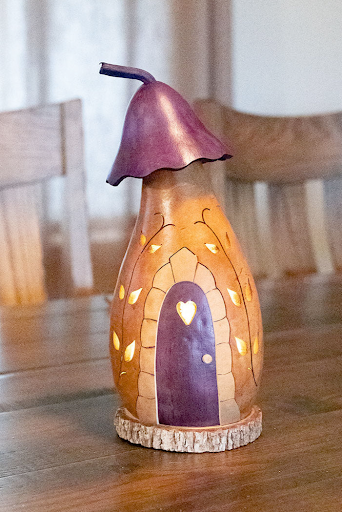 Toadstool Cottage (Purple) Lit Gourd