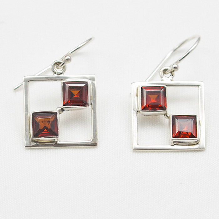 Sterling Silver Square Dangle with 2 Faceted Garnet Earrings
