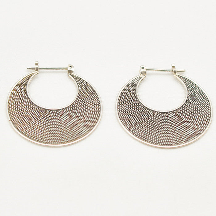 Sterling Silver Sidewys Hoop with Minute Braiding Earrings