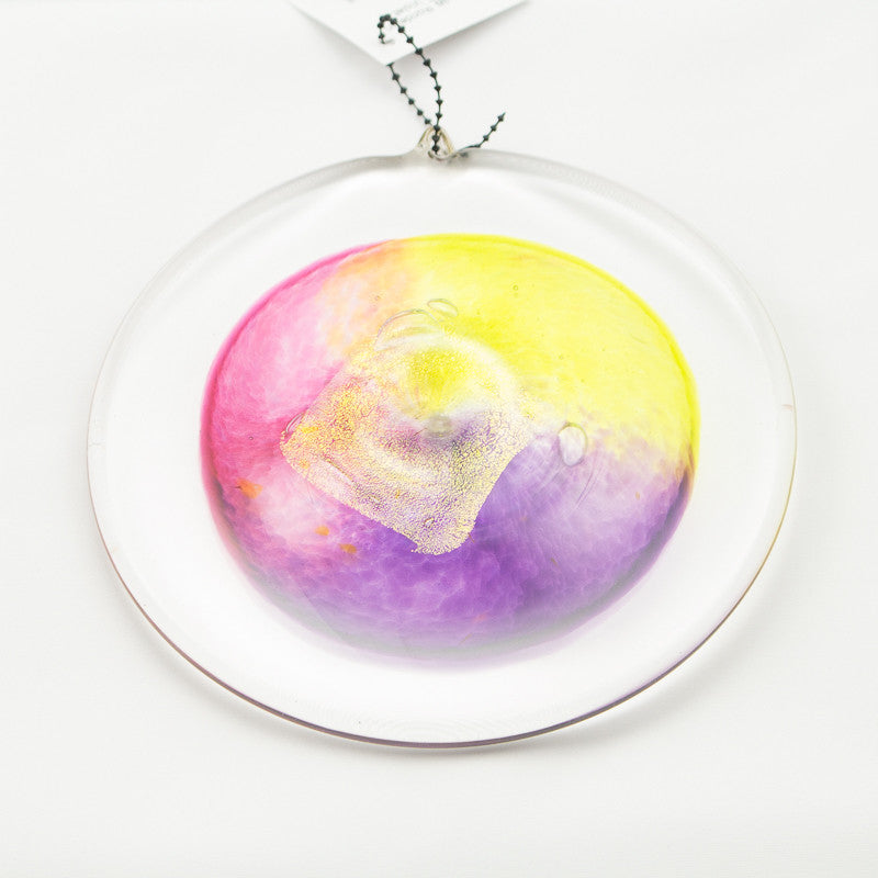 Rondel in Amber