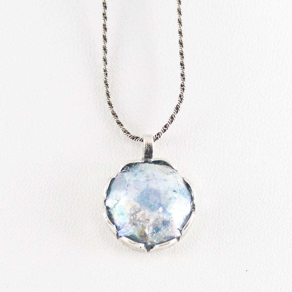 Edgy Roman Glass Necklace