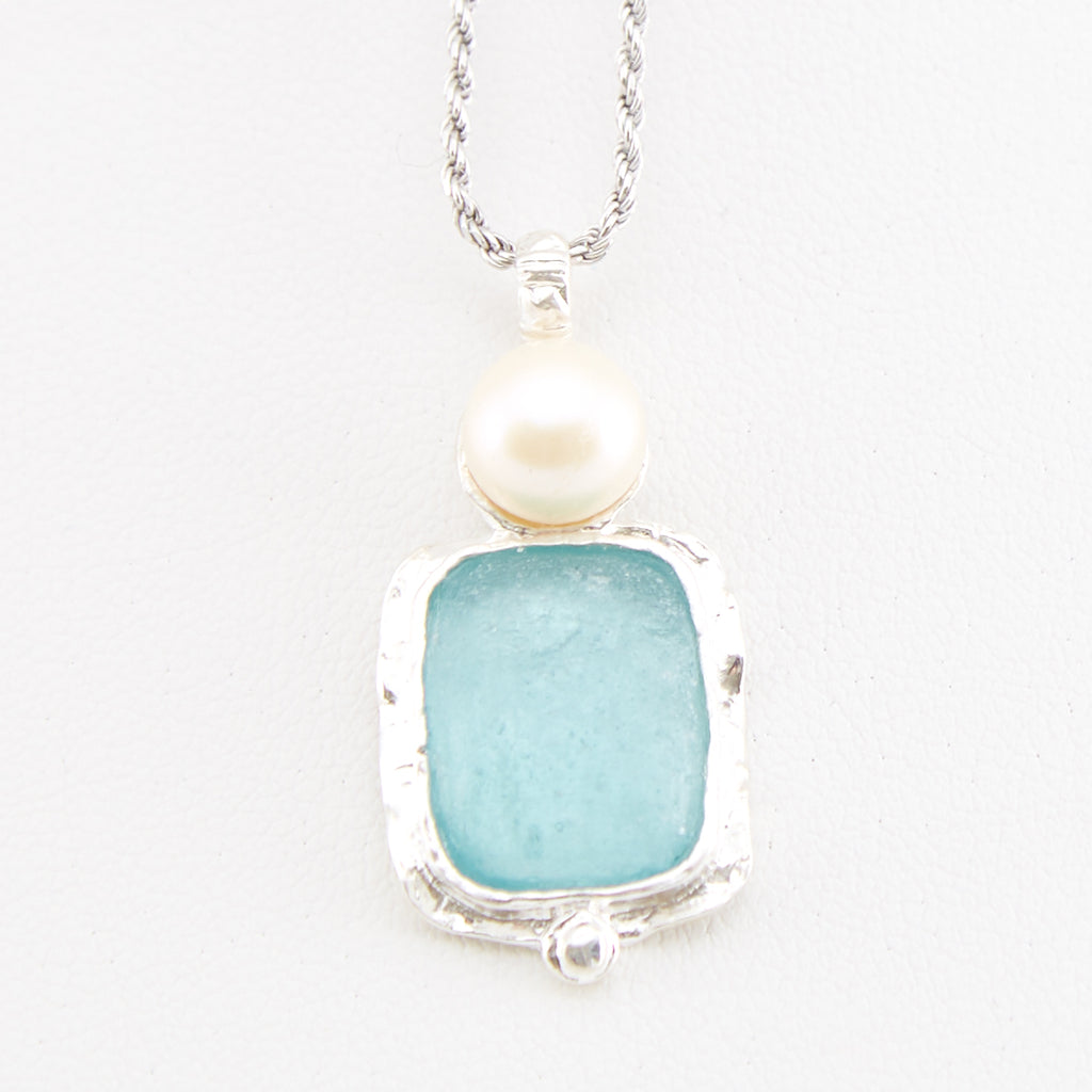 Large Pearl Washed Roman Glass Necklace
