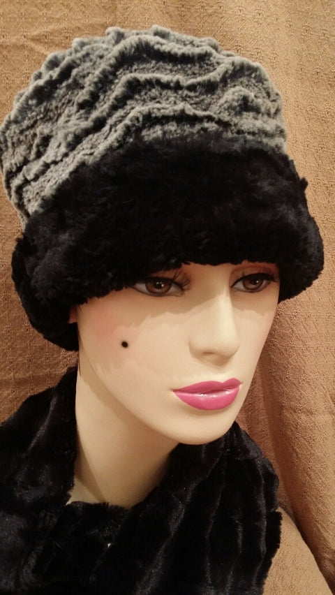 Desert Sand in Charcoal with Cuddly Black Luxury Faux Fur Cuffed Pillbox Hat: Size Large