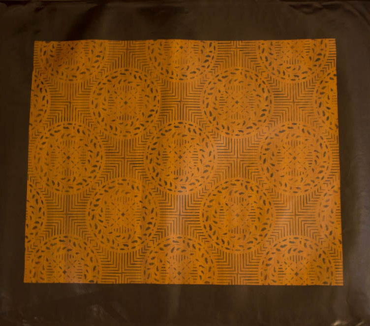 Edward Durant House Circle Floorcloth with Border in Antique - 4 feet x 5 feet