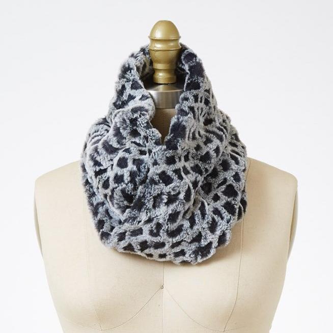 Snow Owl Luxury Faux Fur Neck Warmer