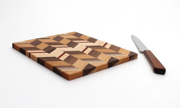 Extra Large Checkered Trivet in Maple - Size 6"x7"