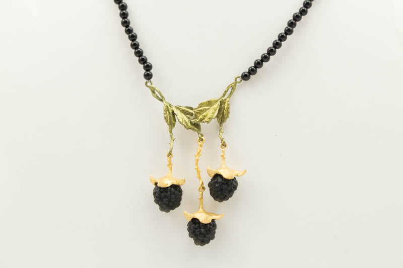 Blackberry 16 inch Adjustable Onyx Necklace