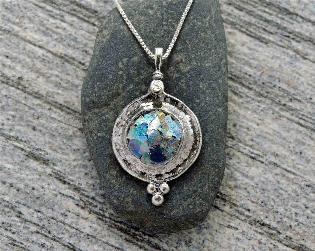 Round Shield Roman Glass Necklace