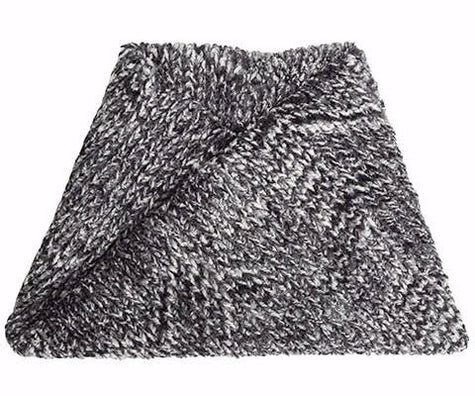 NECKWARMER- COZY CABLE FAUX FUR IN ASH