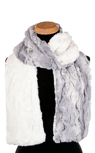 SCARF - WINTER RIVER WITH CUDDLY FAUX FUR IN IVORY