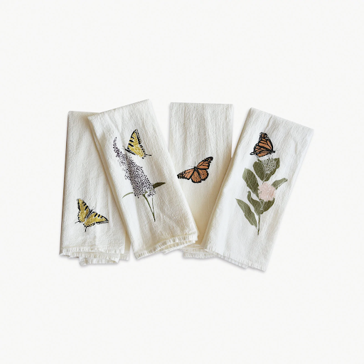 Swallowtails and Monarchs Napkins / Set of 4