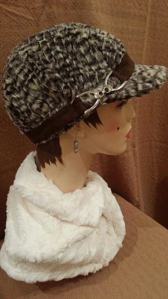 Cobblestone Luxury Faux Fur Valerie Hat with Buckle: Size Large