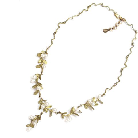 Boxwood Chain Necklace by Michael Michaud
