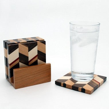 Set of 6 Checkered Coasters in Cherry with Holder