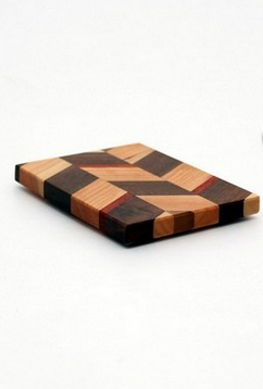 Small Checkered Trivet in Cherry - Size 3"x4"