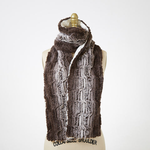Chinchilla Scarf In Brown With Pearl