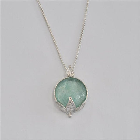 Three Leaf Washed Roman Glass Necklace